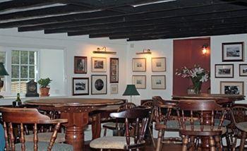 Finnygook Inn Crafthole Buitenkant foto